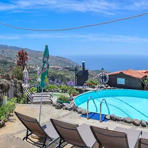  Holiday home Casas Tipicas Candelaria Tabua